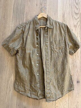 Alex Crane Ola Shirt — Lines — Olive — Medium — 100% Linen — Short Sleeve